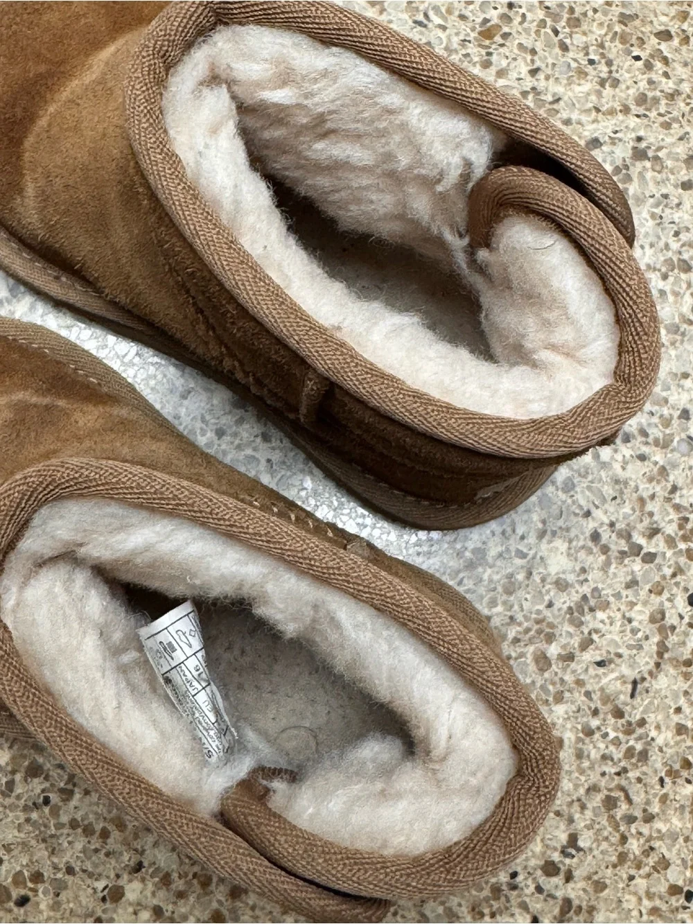 UGG warm kids
